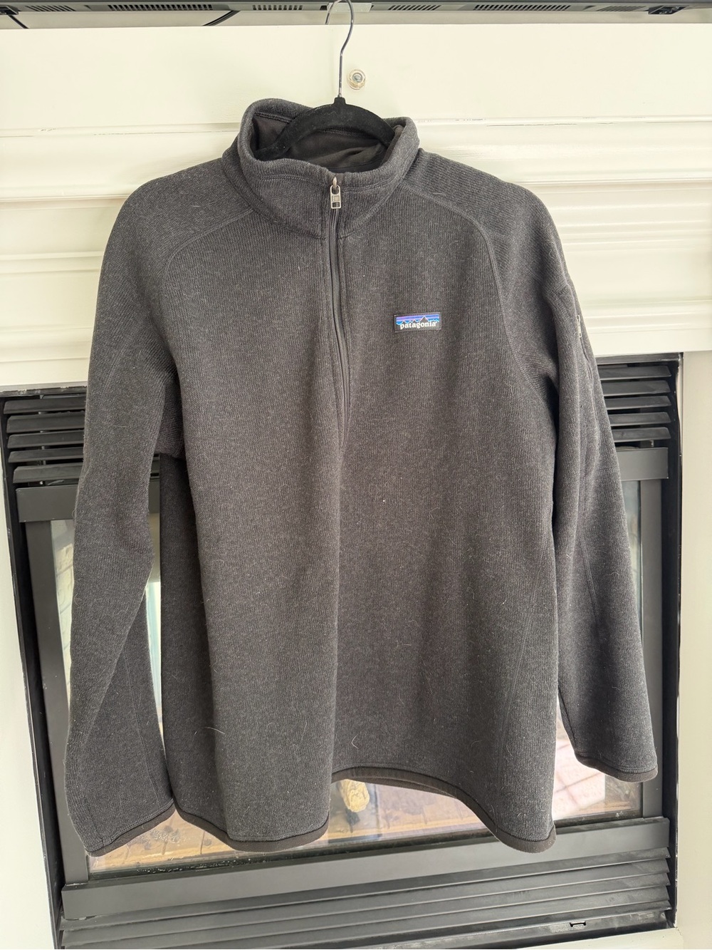 Women’s Patagonia Black Quarter-Zip Fleece Pullover - Large - Picture 1 of 2